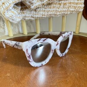 Quay Marble Sunglasses